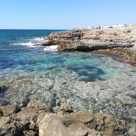 Vacanze Loc. Titi Torre Suda